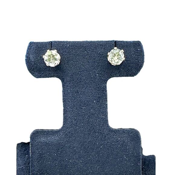 925 Sterling Silver Sky Blue Topaz Stud Earrings NWT - Picture 5 of 5